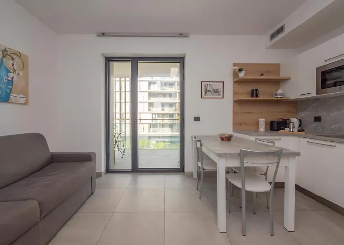 Comfortable Two-room For Rho Fiera Appartamento
